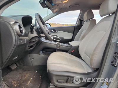 Zdjęcie 7 z 12 samochodu: 2023 HYUNDAI KONA SE VIN:KM8K23AG3PU168973 - miniatura