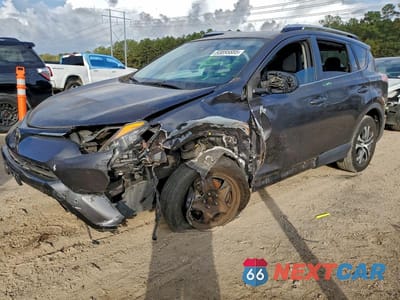 2017 TOYOTA RAV4 LE JTMZFREV8HJ147994 - główne zdjęcie licytacji z USA - miniatura