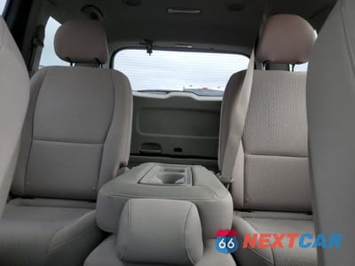 Zdjęcie 10 z 13 samochodu: 2017 KIA SEDONA LX VIN:KNDMB5C19H6244770 - miniatura
