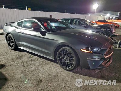 Czwarte zdjęcie samochodu z boku: 2019 FORD MUSTANG VIN:1FA6P8TH7K5188212 - miniatura