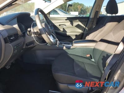 Zdjęcie 7 z 12 samochodu: 2023 NISSAN SENTRA SV VIN:3N1AB8CV4PY323393 - miniatura