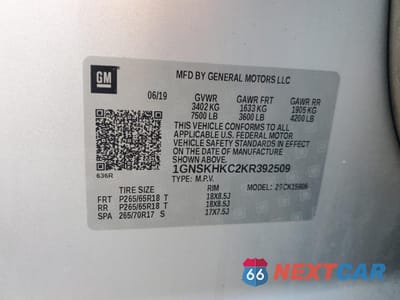 Zdjęcie 13 z 13 samochodu: 2019 CHEVROLET SUBURBAN K1500 LT VIN:1GNSKHKC2KR392509 - miniatura