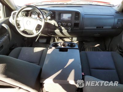 Zdjęcie 8 z 15 samochodu: 2011 GMC SIERRA K2500 SLE VIN:1GT120C8XBF262513 - miniatura