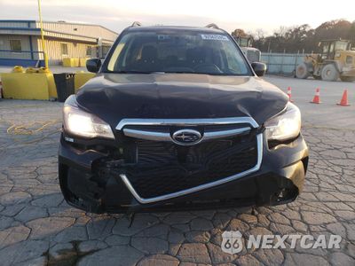 Piąte zdjęcie samochodu w środku: 2018 SUBARU FORESTER 2.5I PREMIUM VIN:JF2SJAGC3JH469437 - miniatura