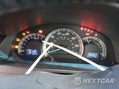 Zdjęcie 9 z 13 samochodu: 2012 TOYOTA CAMRY BASE VIN:4T1BF1FK8CU605401 - miniatura