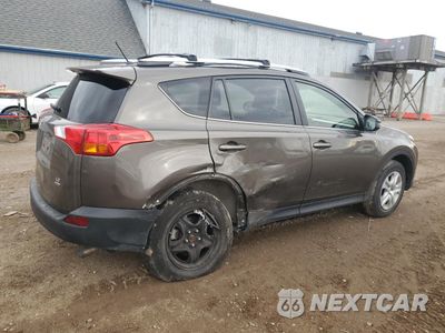 Trzecie zdjęcie samochodu z tyłu: 2015 TOYOTA RAV4 LE VIN:JTMBFREV3FD153845 - miniatura
