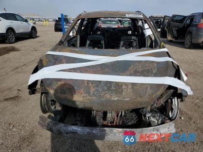 Piąte zdjęcie samochodu w środku: 2016 HYUNDAI SANTA FE SPORT VIN:5XYZUDLB8GG341523 - miniatura