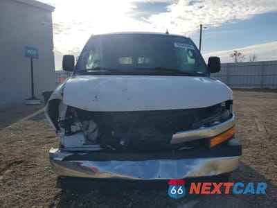 Piąte zdjęcie samochodu w środku: 2019 CHEVROLET EXPRESS G3500 LT VIN:1GAZGPFGXK1223491 - miniatura