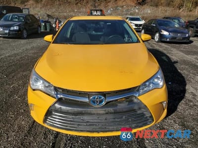 Piąte zdjęcie samochodu w środku: 2015 TOYOTA CAMRY HYBRID VIN:4T1BD1FK6FU168279 - miniatura