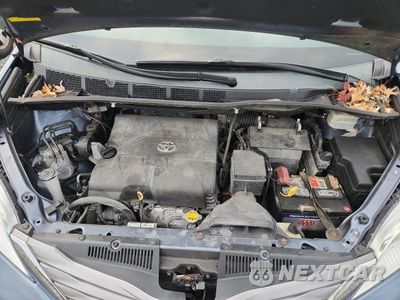 Zdjęcie 12 z 12 samochodu: 2015 TOYOTA SIENNA XLE VIN:5TDYK3DC2FS684669 - miniatura