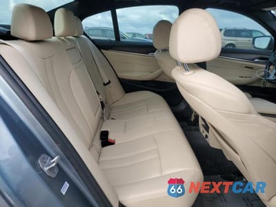 Zdjęcie 10 z 12 samochodu: 2018 BMW 530E VIN:WBAJA9C50JB249690 - miniatura