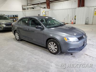 Czwarte zdjęcie samochodu z boku: 2012 VOLKSWAGEN JETTA BASE VIN:3VW2K7AJ4CM309116 - miniatura