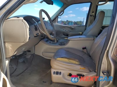 Zdjęcie 7 z 13 samochodu: 2002 FORD EXPEDITION XLT VIN:1FMRU15W22LA10279 - miniatura