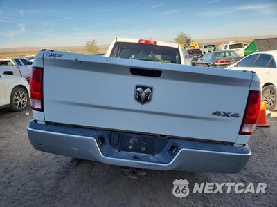 Zdjęcie 6 z 12 samochodu: 2018 RAM 1500 ST VIN:3C6JR7DT0JG176123 - miniatura