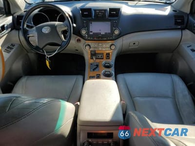 Zdjęcie 8 z 13 samochodu: 2010 TOYOTA HIGHLANDER HYBRID LIMITED VIN:JTEJW3EH9A2046852 - miniatura
