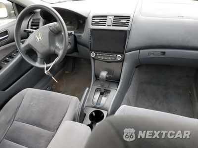 Zdjęcie 8 z 12 samochodu: 2007 HONDA ACCORD LX VIN:JHMCM56477C016888 - miniatura