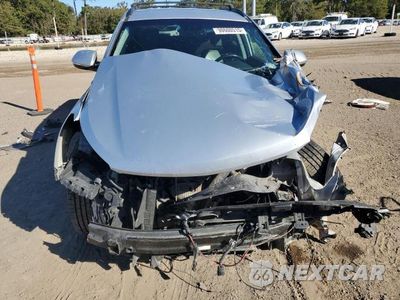 Piąte zdjęcie samochodu w środku: 2017 HYUNDAI SANTA FE SE VIN:KM8SN4HF8HU201400 - miniatura