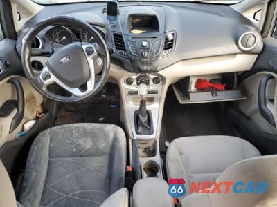 Zdjęcie 8 z 11 samochodu: 2014 FORD FIESTA VIN:3FADP4BJ3EM194995 - miniatura