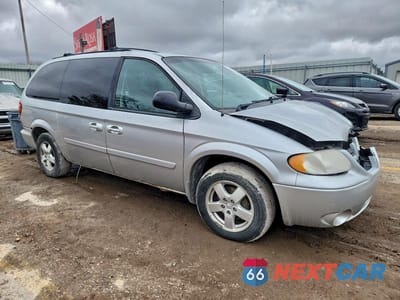 Czwarte zdjęcie samochodu z boku: 2007 DODGE GRAND CARAVAN SXT VIN:2D4GP44L77R165018 - miniatura