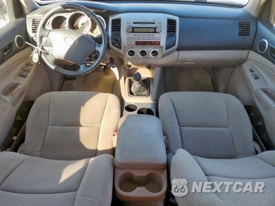 Zdjęcie 8 z 12 samochodu: 2008 TOYOTA TACOMA DOUBLE CAB VIN:5TELU42NX8Z565529 - miniatura