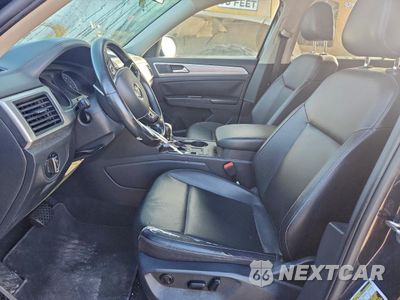 Zdjęcie 7 z 15 samochodu: 2018 VOLKSWAGEN ATLAS SE VIN:1V2CR2CAXJC568323 - miniatura