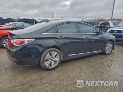 Trzecie zdjęcie samochodu z tyłu: 2015 HYUNDAI SONATA HYBRID VIN:KMHEC4A40FA136729 - miniatura