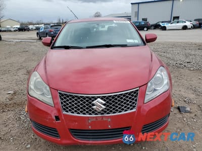 Piąte zdjęcie samochodu w środku: 2012 SUZUKI KIZASHI S VIN:JS2RF9A15C6100636 - miniatura