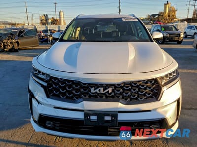 Piąte zdjęcie samochodu w środku: 2024 KIA SORENTO EX VIN:KNDRH4LG6R5259768 - miniatura
