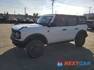 2022 FORD BRONCO BASE 1FMDE5BH3NLB16572 - główne zdjęcie licytacji z USA - miniatura