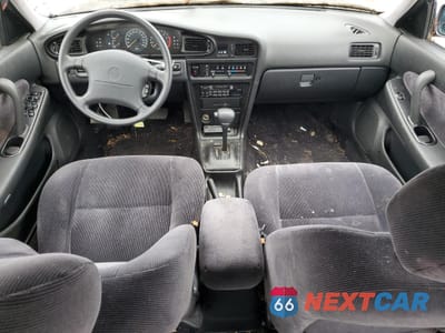 Zdjęcie 8 z 12 samochodu: 1992 NISSAN MAXIMA GXE VIN:JN1HJ01F1NT015246 - miniatura