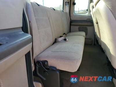 Zdjęcie 10 z 14 samochodu: 2002 FORD F250 SUPER DUTY VIN:1FTNX21F42EB82629 - miniatura