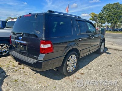 Czwarte zdjęcie samochodu z boku: 2011 FORD EXPEDITION LIMITED VIN:1FMJU1K59BEF35658 - miniatura