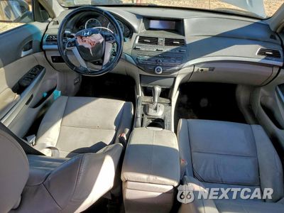 Zdjęcie 8 z 12 samochodu: 2009 HONDA ACCORD EXL VIN:1HGCP26889A138590 - miniatura
