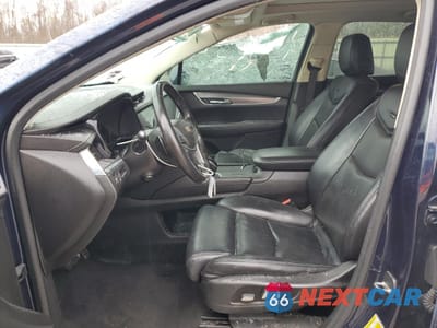 Zdjęcie 7 z 13 samochodu: 2017 CADILLAC XT5 LUXURY VIN:1GYKNBRSXHZ120108 - miniatura