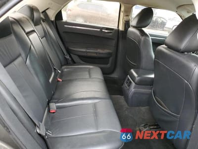 Zdjęcie 10 z 12 samochodu: 2010 CHRYSLER 300 TOURING VIN:2C3CA5CVXAH155090 - miniatura