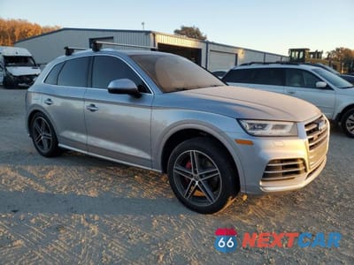 Czwarte zdjęcie samochodu z boku: 2019 AUDI SQ5 PREMIUM PLUS VIN:WA1B4AFY6K2001008 - miniatura