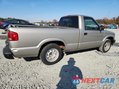 Trzecie zdjęcie samochodu z tyłu: 2002 CHEVROLET S TRUCK S10 VIN:1GCCS145028136474 - miniatura
