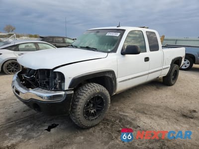 2003 GMC NEW SIERRA K1500 1GTEK19T83E378335 - główne zdjęcie licytacji z USA - miniatura