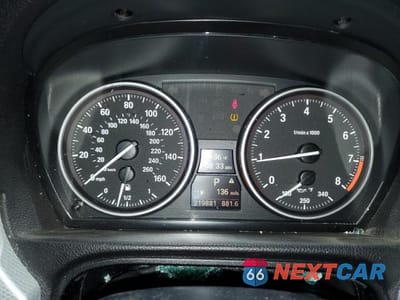 Zdjęcie 9 z 13 samochodu: 2011 BMW 335 XI VIN:WBAPL5C54BA919987 - miniatura