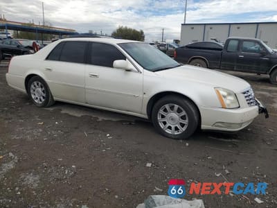 Czwarte zdjęcie samochodu z boku: 2008 CADILLAC DTS VIN:1G6KD57Y88U197304 - miniatura