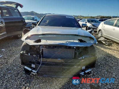 Piąte zdjęcie samochodu w środku: 2024 BMW I4 EDRIVE 40 VIN:WBY73AW00RFT17448 - miniatura