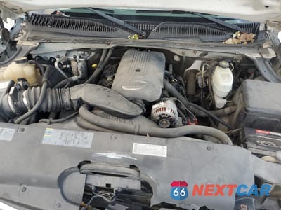 Zdjęcie 11 z 13 samochodu: 2003 CHEVROLET SILVERADO C2500 HEAVY DUTY VIN:1GCHC24U93E288109 - miniatura