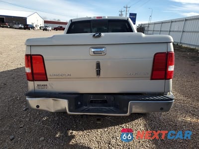 Zdjęcie 6 z 12 samochodu: 2006 LINCOLN MARK LT VIN:5LTPW18566FJ11674 - miniatura