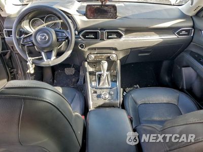 Zdjęcie 8 z 13 samochodu: 2017 MAZDA CX-5 GRAND TOURING VIN:JM3KFADLXH0151884 - miniatura
