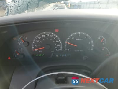 Zdjęcie 9 z 16 samochodu: 2000 FORD EXPEDITION XLT VIN:1FMPU16L6YLB26248 - miniatura