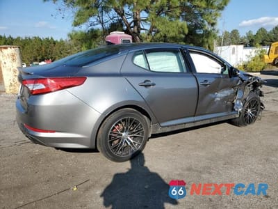 Trzecie zdjęcie samochodu z tyłu: 2013 KIA OPTIMA SX VIN:5XXGR4A66DG162198 - miniatura
