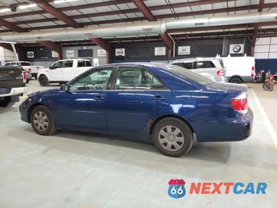 Drugie zdjęcie samochodu z przodu: 2005 TOYOTA CAMRY LE VIN:4T1BE32K35U427274 - miniatura