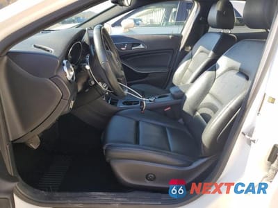Zdjęcie 7 z 14 samochodu: 2018 MERCEDES-BENZ GLA 250 4MATIC VIN:WDCTG4GB7JJ476890 - miniatura