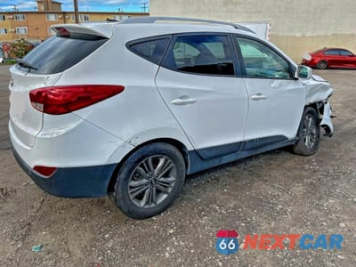 Czwarte zdjęcie samochodu z boku: 2015 HYUNDAI TUCSON LIMITED VIN:KM8JU3AG7FU092680 - miniatura