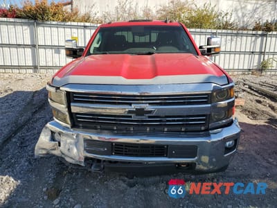 Piąte zdjęcie samochodu w środku: 2015 CHEVROLET SILVERADO K3500 LTZ VIN:1GC4K0E87FF575177 - miniatura